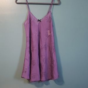 M California Dynasty chemise